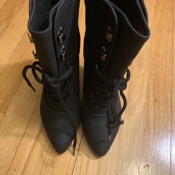 Veronica Beard IT 37 US 7 Charley Coated Leather Lace-Up Ankle Bootie Boots Goth - Picture 4 of 13